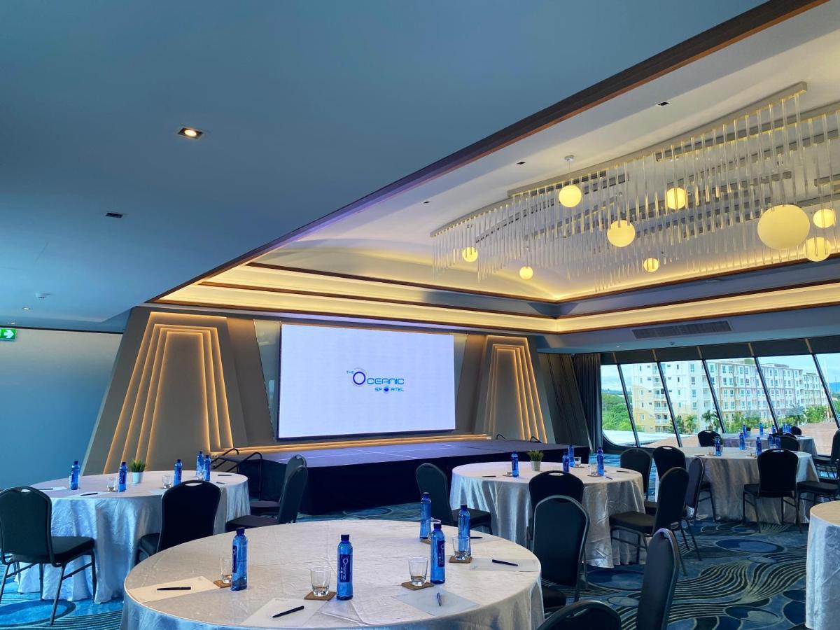 The Oceanic Sportel Phuket - Sha Extra Plus Buitenkant foto The 2019 conference