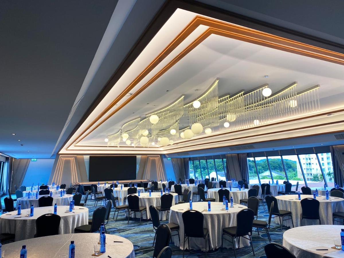The Oceanic Sportel Phuket - Sha Extra Plus Buitenkant foto The 2019 World Bank Group-IMF Annual Meetings