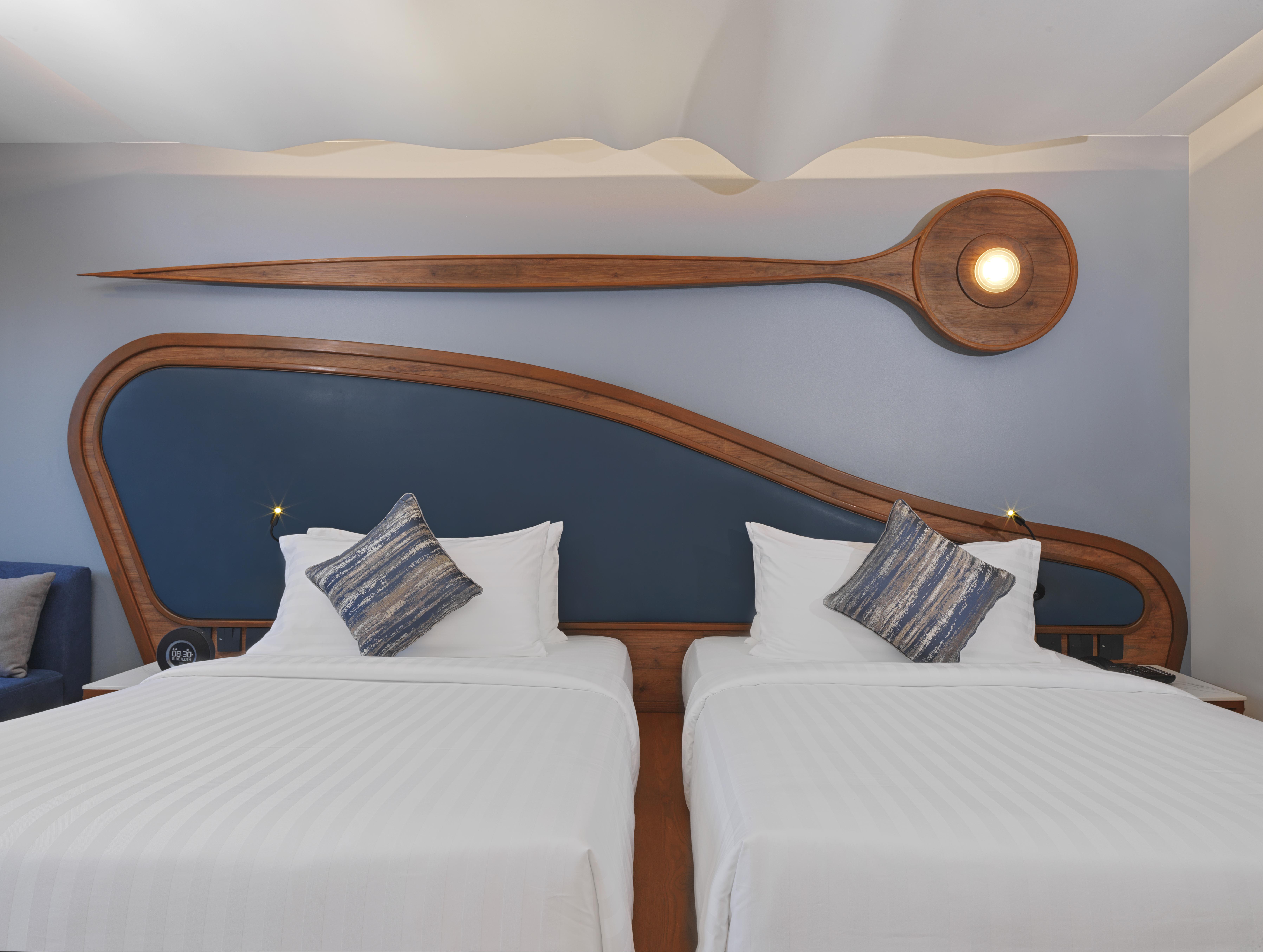 The Oceanic Sportel Phuket - Sha Extra Plus Buitenkant foto